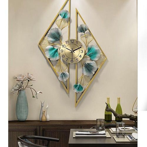 Galloy Dunnes Wall Clock