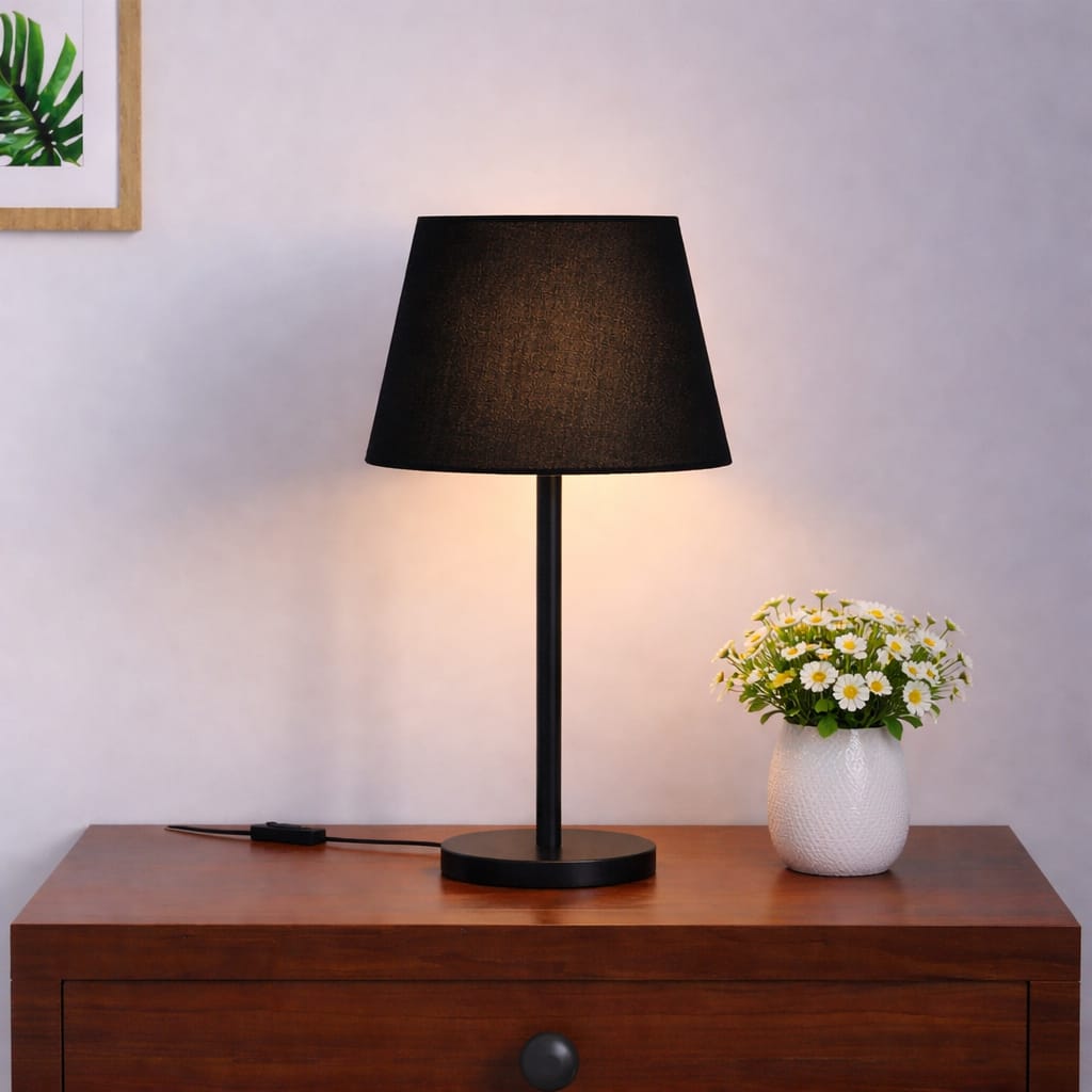 “Elegant Modern Room Lighting with Minimalist Table Lamp”
