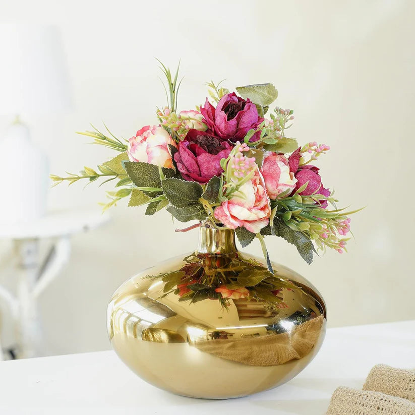 Minimalist Gold Metal Vase for Fresh & Artificial Flowers