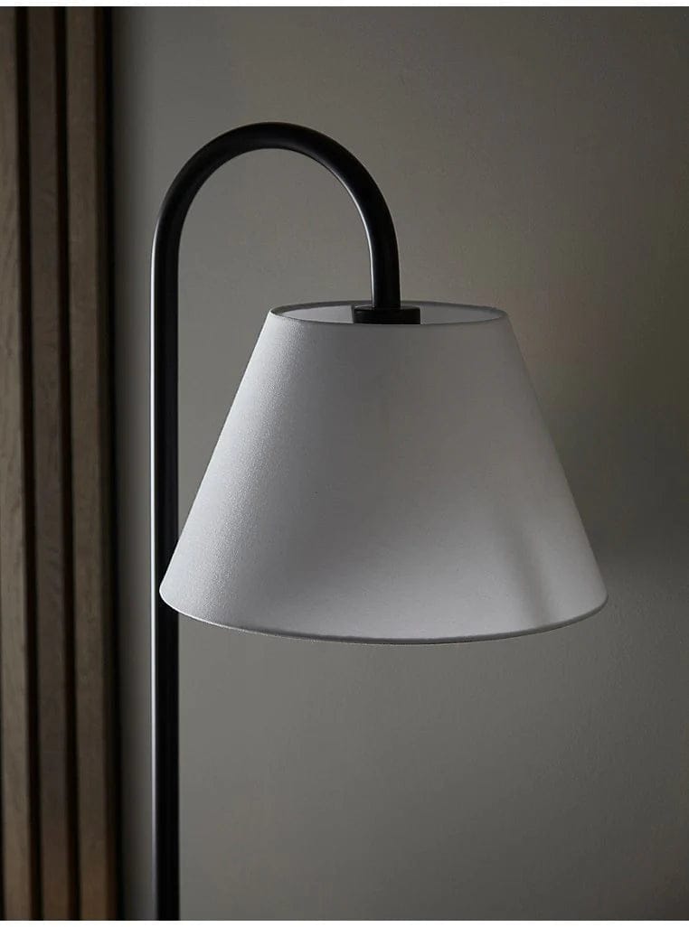 “2-in-1 Floor Lamp with Table – Modern Black Standing Light for Bedroom, Living Room & Study”